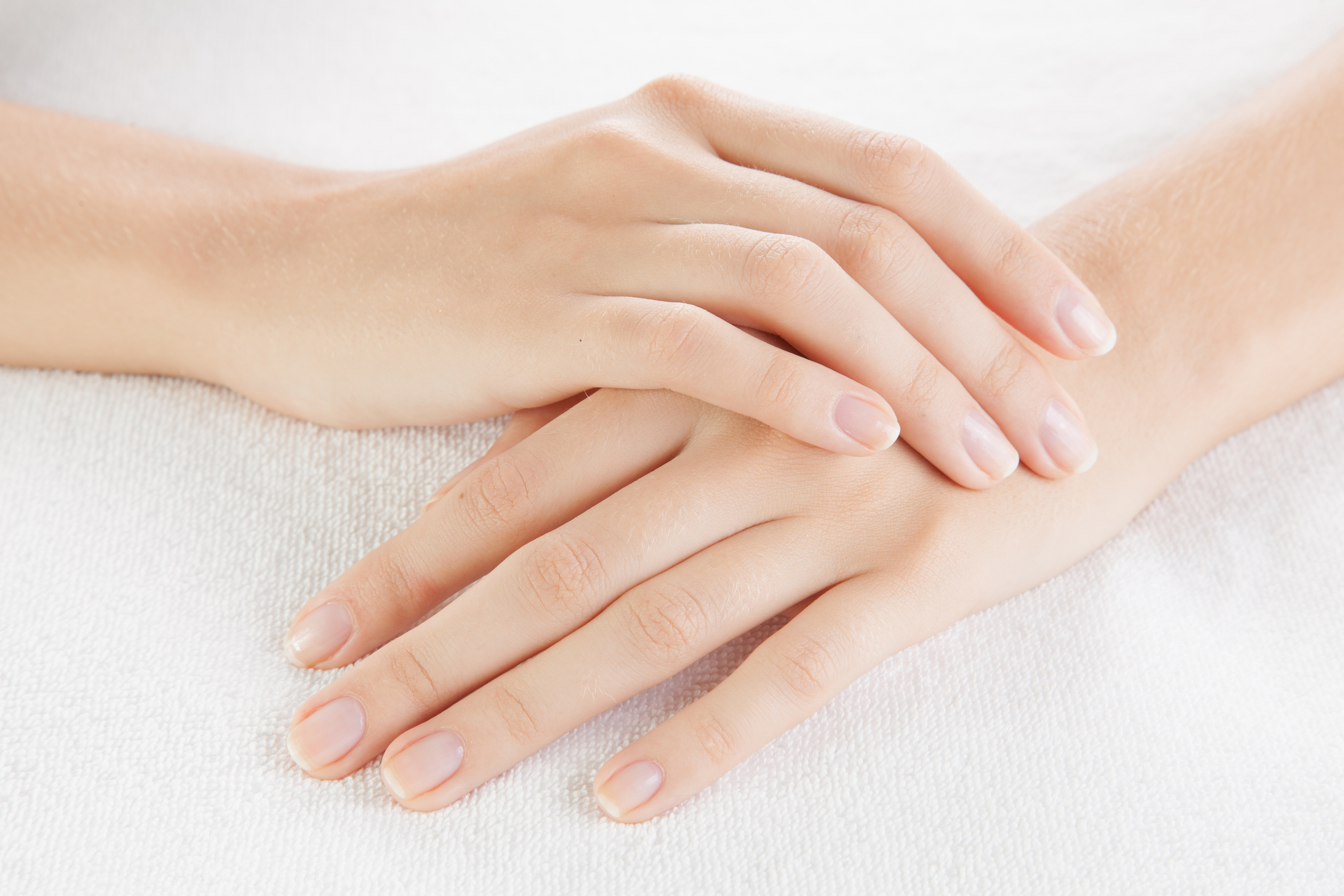 Strengthen Your Nails During Menopause: Easy Solutions