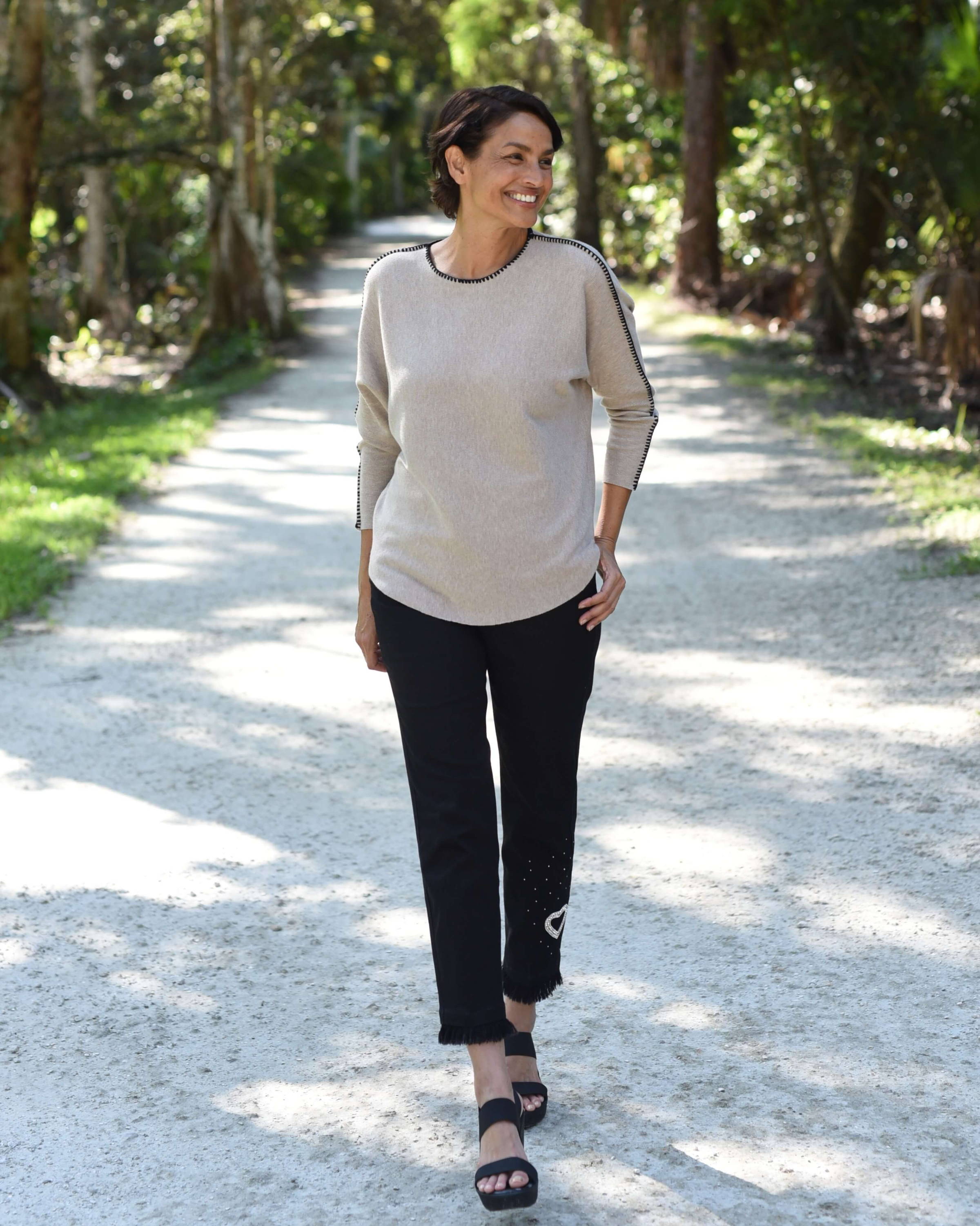 Best Pull-On Pants for Senior Women: Comfort and Style for Every Season