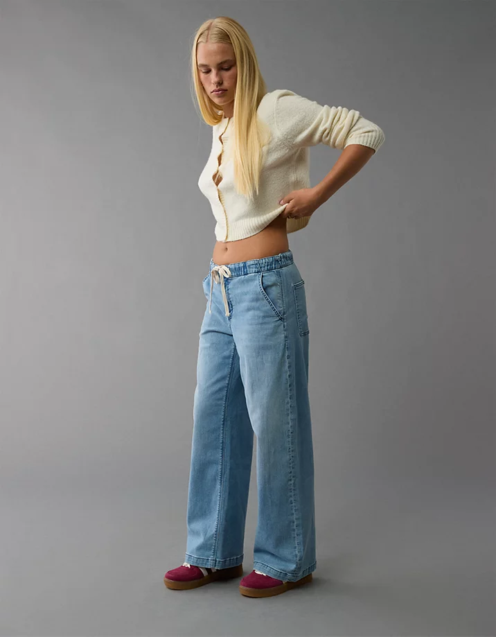 Explore Stylish Low Rise Wide Leg Jeans for Women – Fashionable & Comfortable