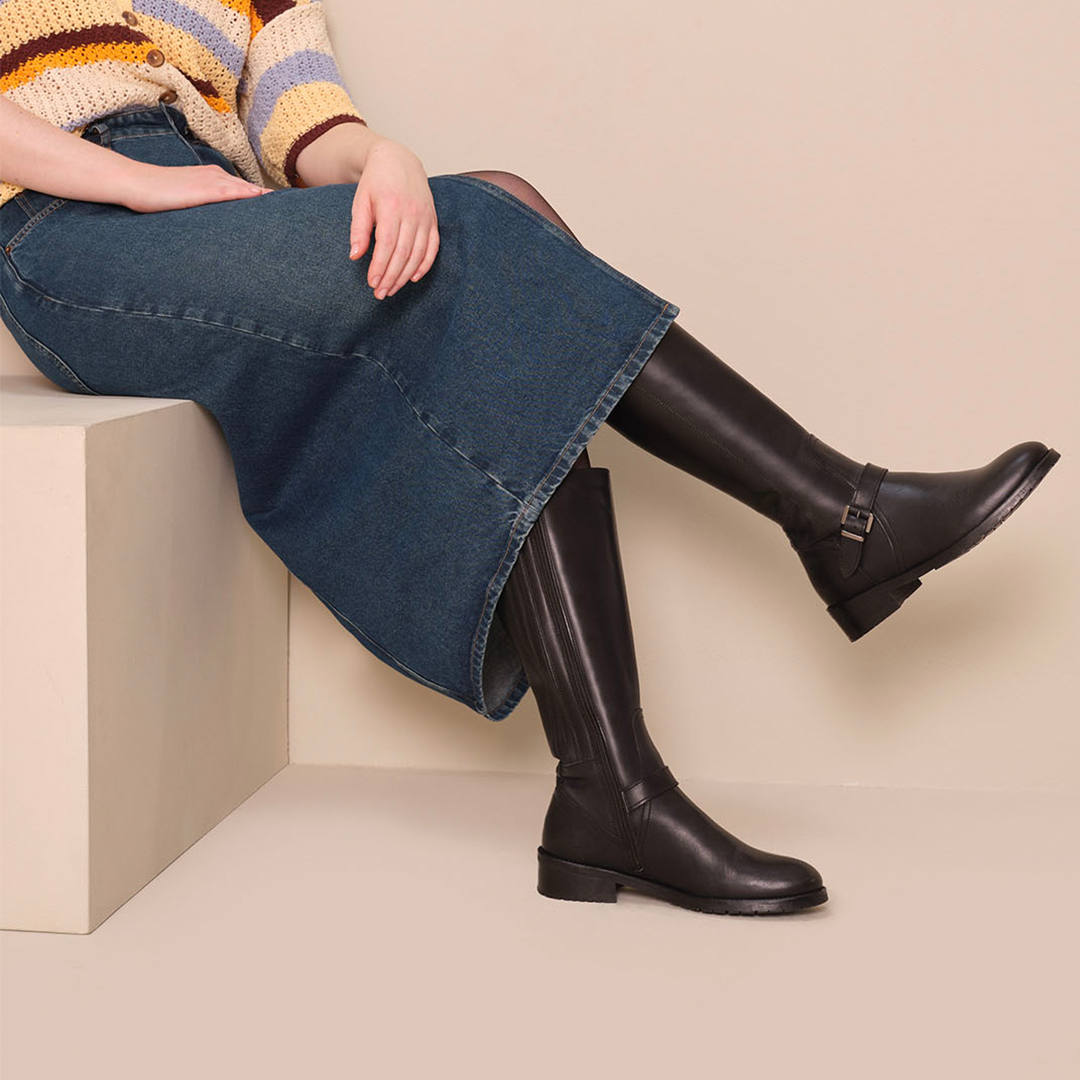 Find Your Perfect Fit: Faux Leather Stretch Boots Guide