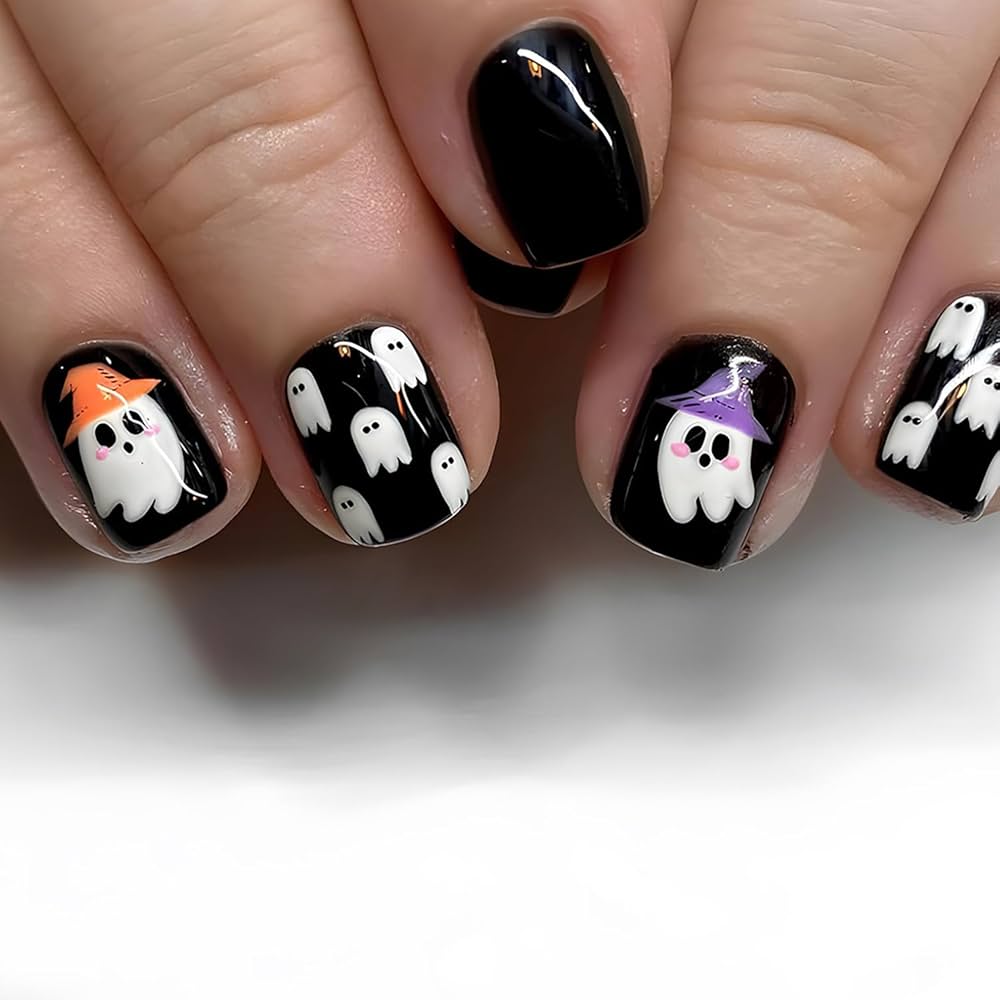 Cute and Simple Black Halloween Nails: Ideas for Short & Long Nails